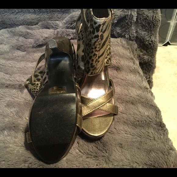 Ladies Icora platform sandal - Picture 7 of 8